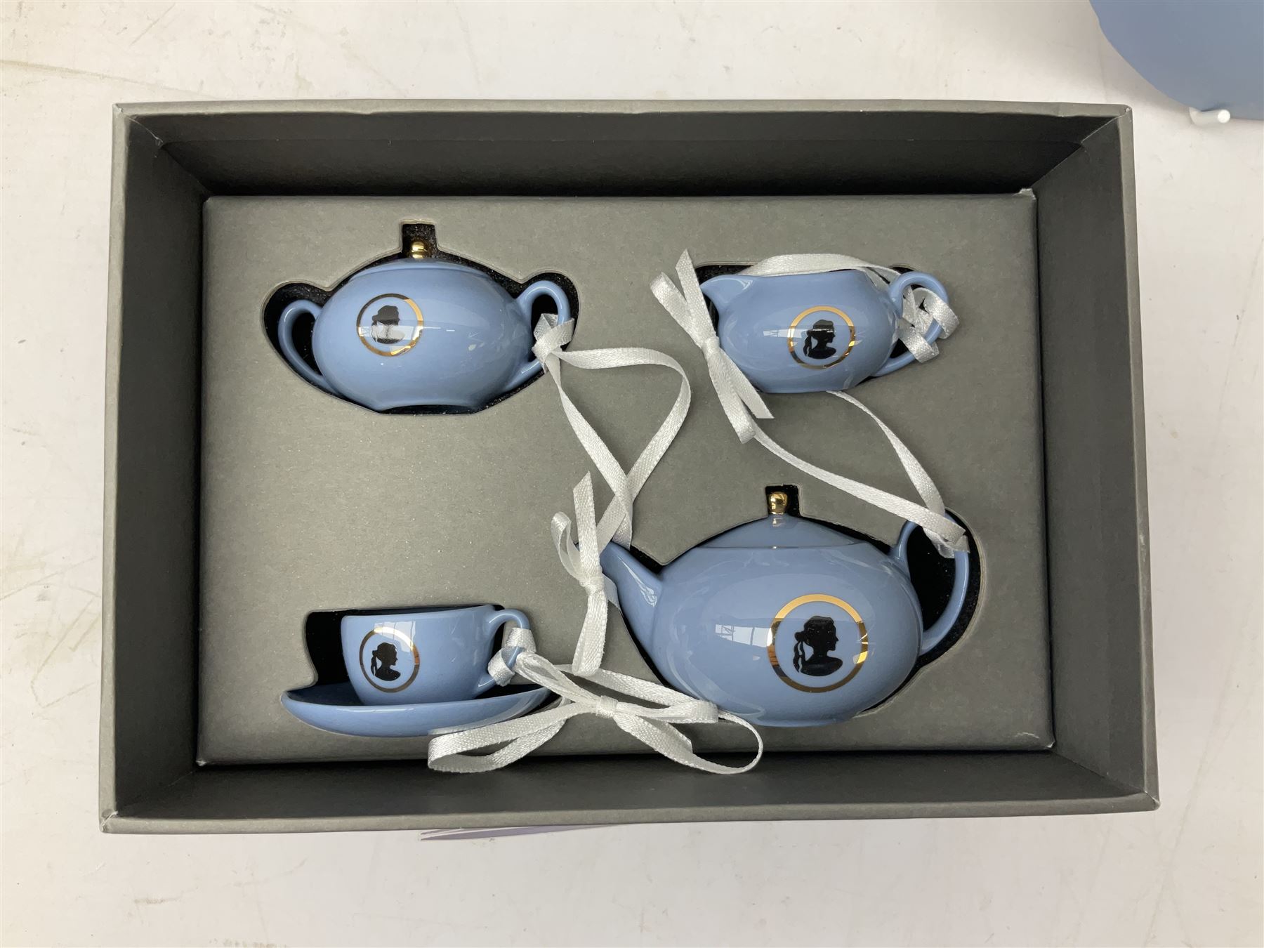 Wedgwood pale blue Jasperware | Antiques, Collectables, Ceramics