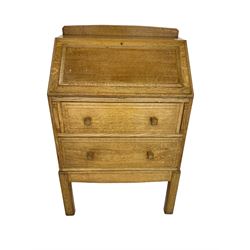 1930's Art Deco period oak bureau, fitte