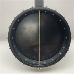 Stagg 5-string banjo L97.5cm; in soft carrying case