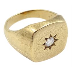 9ct gold gentleman's gypsy set single stone diamond ring, diamond approx 0.25 carat
