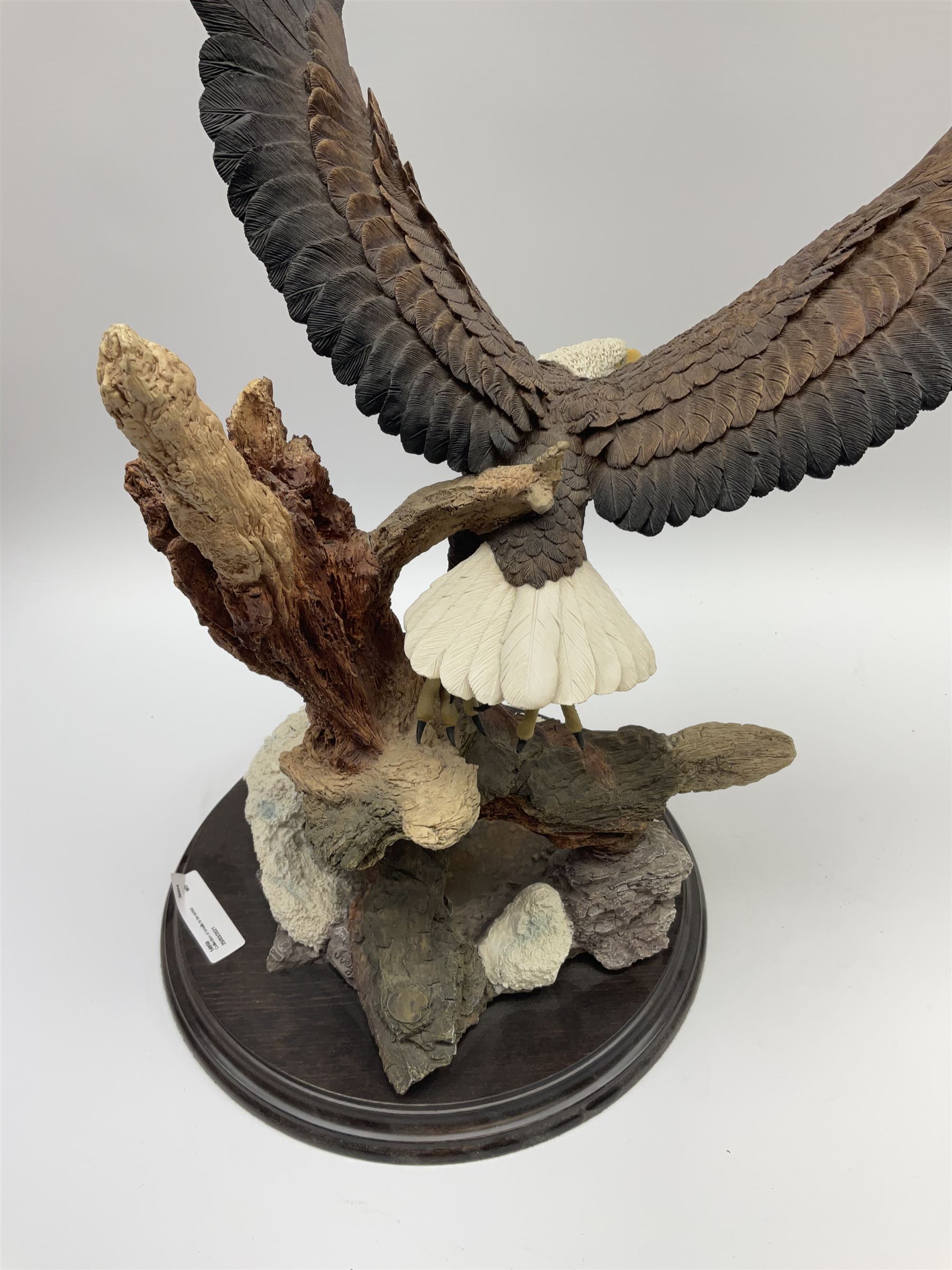 A large Country Artist limited edition figure, Spirit of Freedom 4023/1500, overall H45cm.