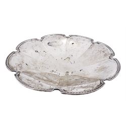 1930s silver pedestal dish, of faceted lobed form, upon circular stepped foot, hallmarked Mappin & Webb Ltd, Sheffield 1933, D21cm