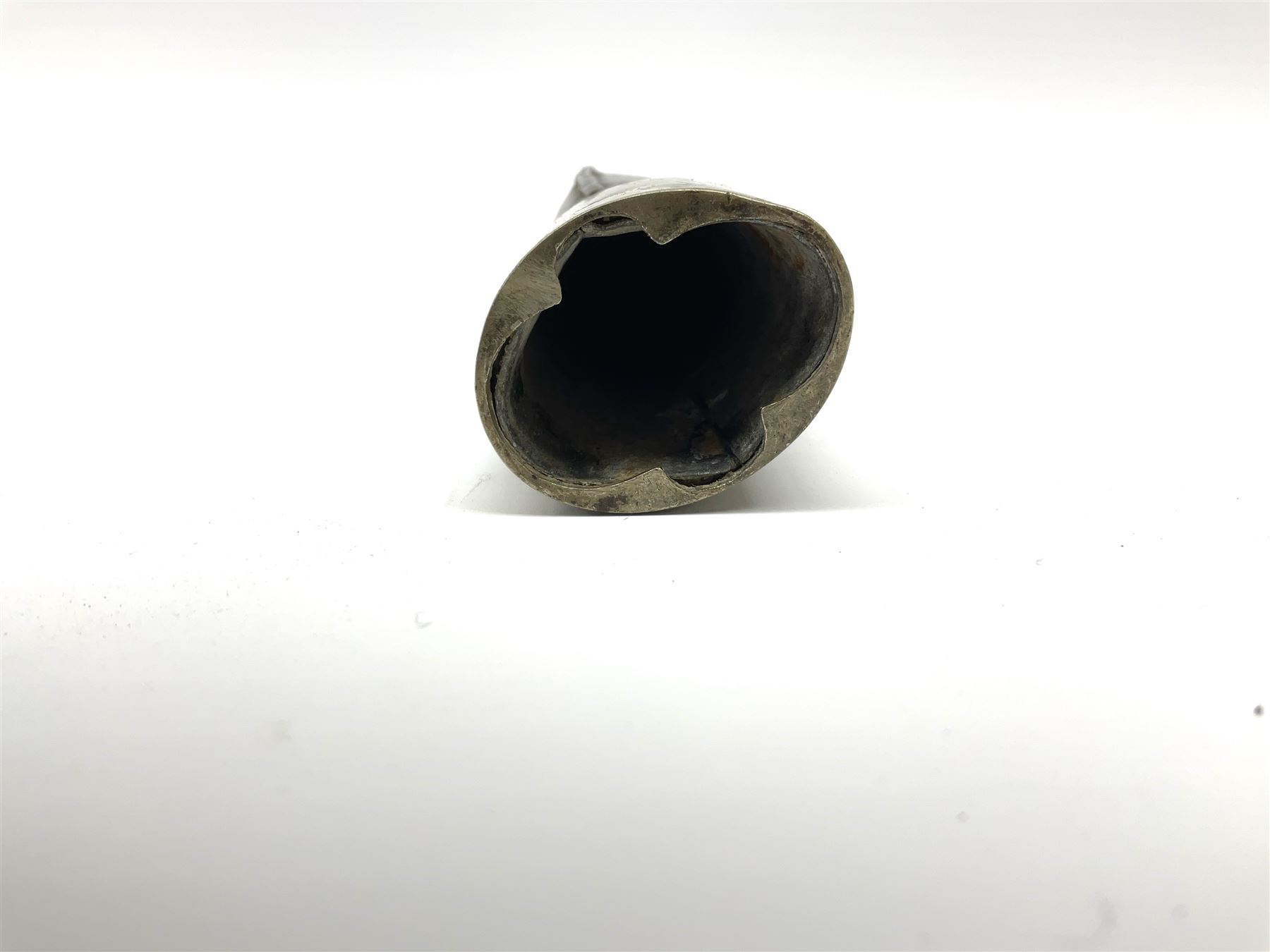 Rare double barrel percussion knife pistol by Dumonthier & Sons (NVN), approx. .38 calibre, with 8.5cm barrels and central 21.5cm spear pointed blade, all with etched damascening, upper quillons serve as hammers for the percussion ignition with single drop down trigger and fluted nickel grips, in nickel mounted leather covered tin scabbard L33.5cm overall