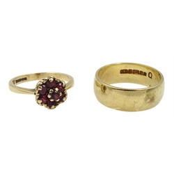 Gold wedding band and a gold garnet cluster ring, both hallmarked 9ct