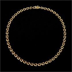 9ct gold horseshoe link necklace, hallmarked, approx 14.4gm