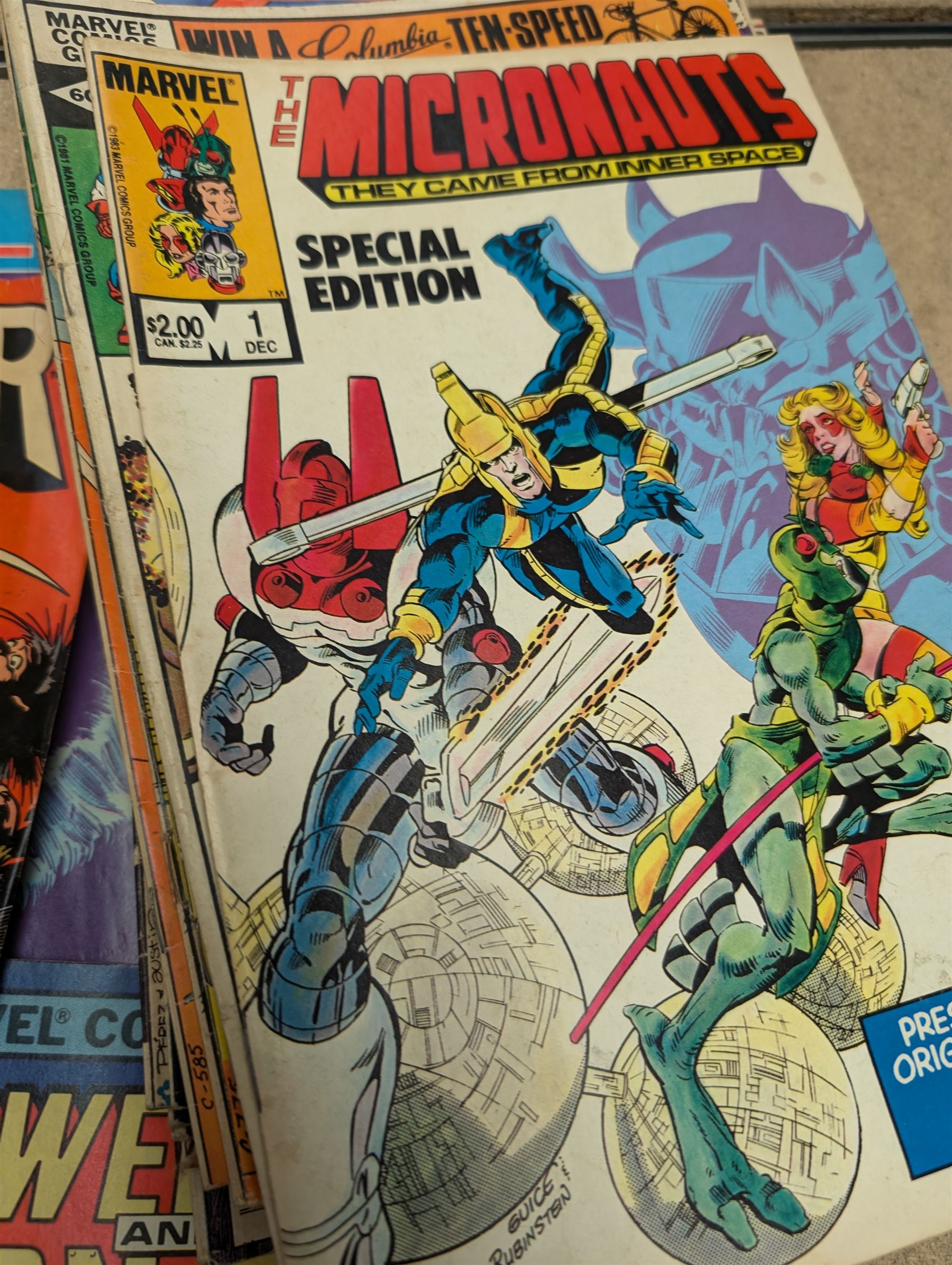 Collection of 1980s and later Marvel and DC comics