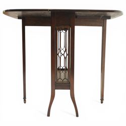 Edwardian mahogany Sutherland table, rectangular drop-leaf top with rounded corners, raised on gate-leg base with pierced end supports