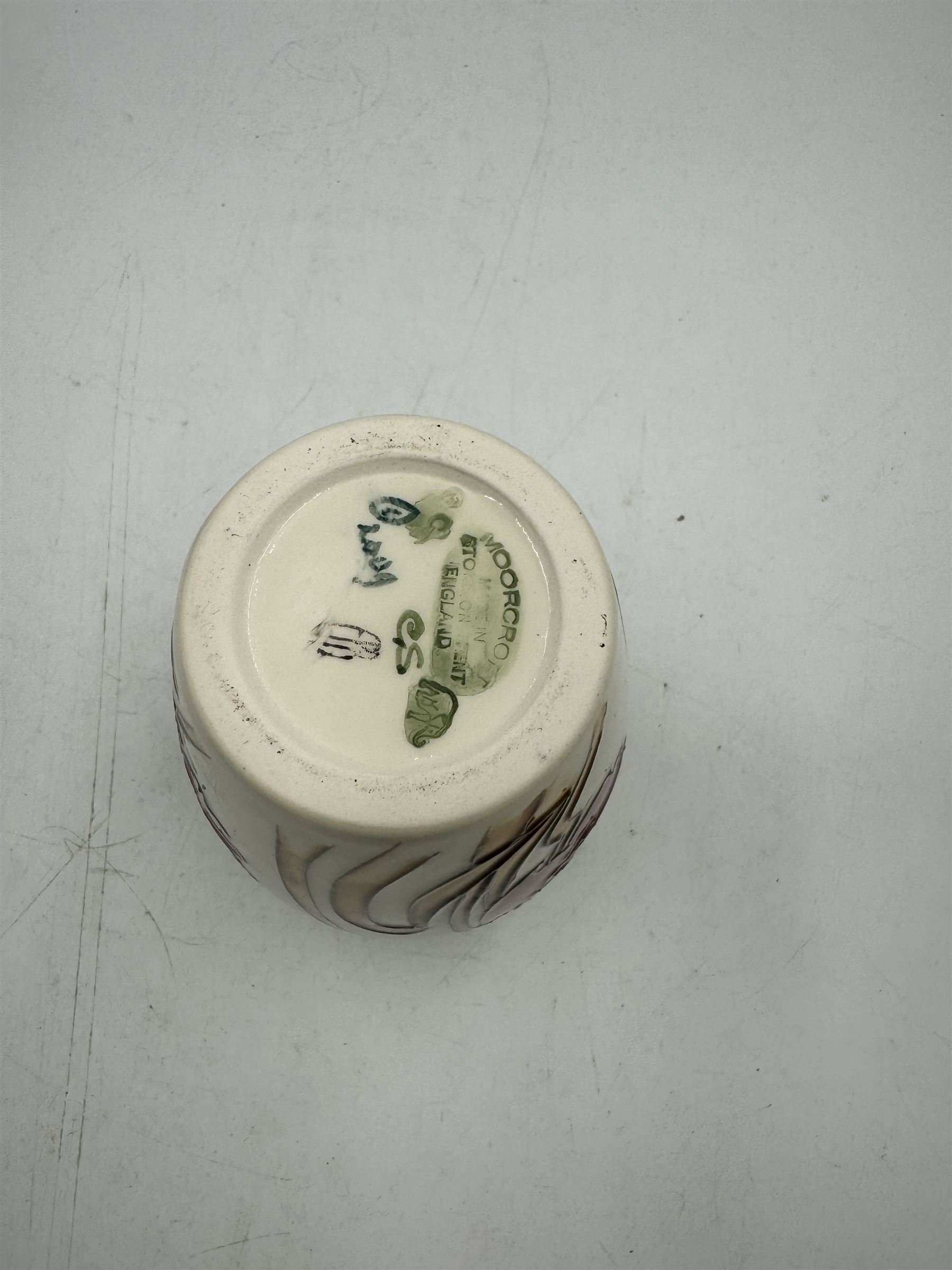 Moorcroft vase, decorated in Harvest Poppy pattern on white ground, H14cm