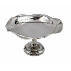 Silver bon bon dish, upon circular pedestal, hallmarked, H8cm