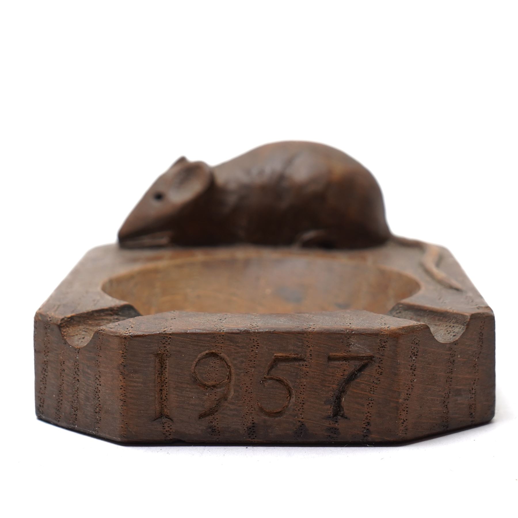 Mouseman - tooled oak ashtray, rectangular form with canted and rounded corners, engraved to the edge HH MM 1957, carved with mouse signature, by the workshop of Robert Thompson, Kilburn, W10cm