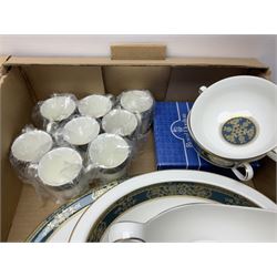 Royal Doulton Carlyle pattern part dinner service, including eight dinner plates, sixteen side plates, eight bowls, eight coffee cans and saucers etc (68)