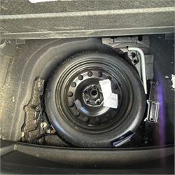 VW Golf, 2 Litre diesel, Automatic, 2018, Grey, MOT till 04/04/2026, 95.500 miles (KT67 NYB) - Car play, Parking sensors - this vehicle is subject to 10% plus VAT buyers premium (12% in total)