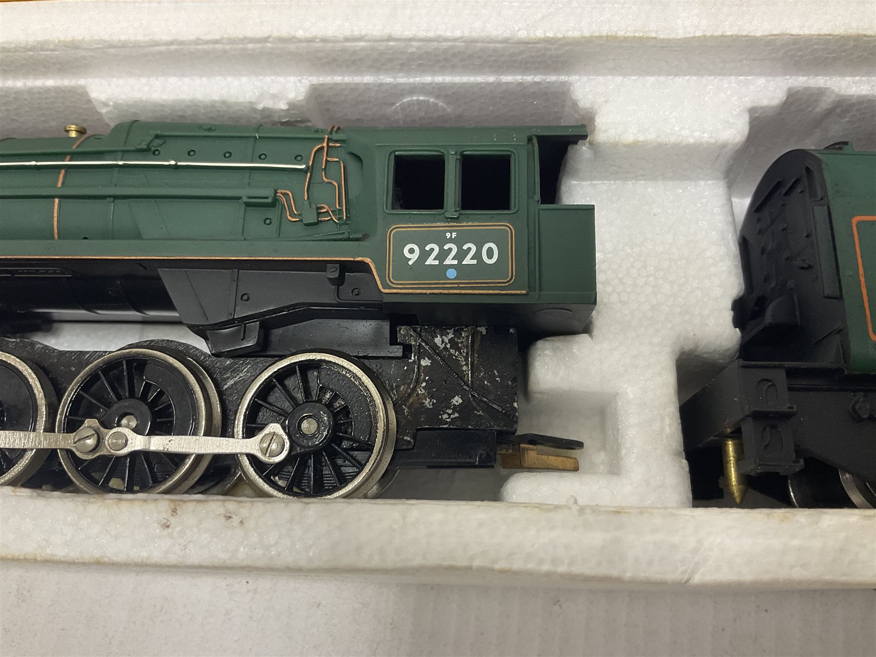 Hornby ‘00’ gauge - LMS Class 4P 2-6-4 Tank locomotive no.2300; Class 9F ‘Evening Star’ 2-10-0 no.92220; LMS Patriot Class 5XP ‘Duke of Sutherland’ 4-6-0 no.5541 (3) 