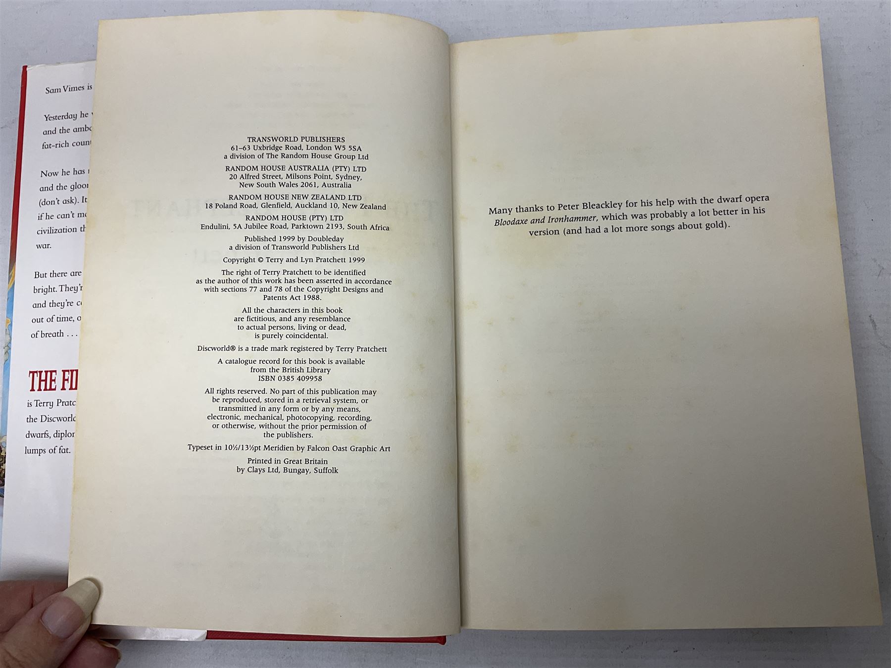 Collection of twenty-three hardback Terry Pratchett books, comprising approximately eighteen first editions including The Fifth Elephant signed & inscribed by Pratchett, all with dustjackets