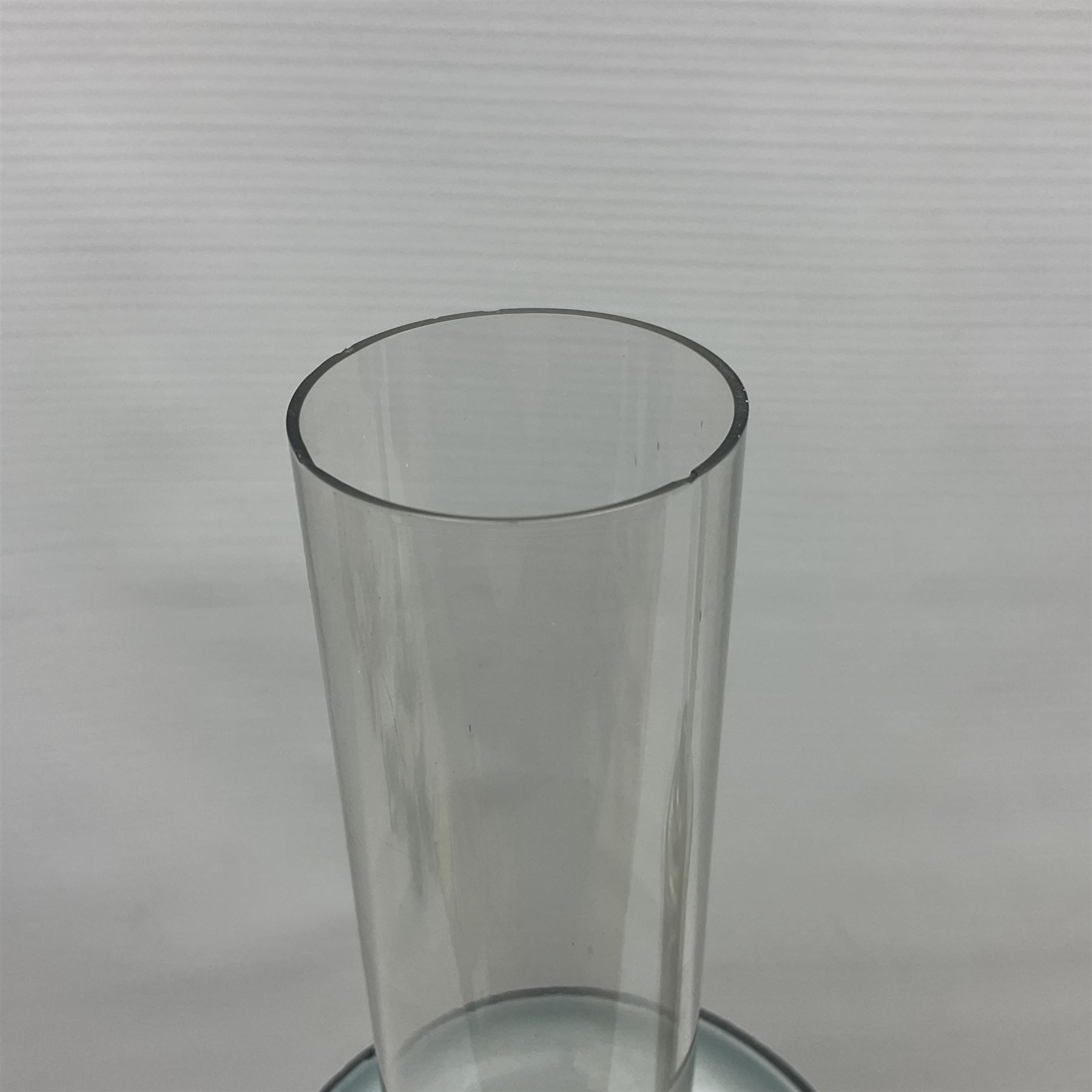 William H Honey polished brass adjustable student's oil lamp, with green glass shade, H60cm