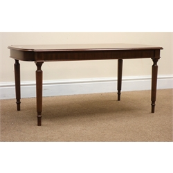  Regency style mahogany cross banded coffee table, turned tapering, reeded supports, W91cm, H41cm, D46cm  
