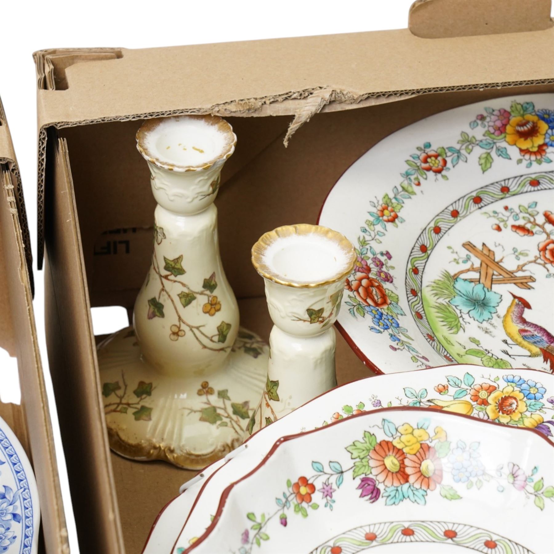 Copeland Spode dessert service retailed by Maple & Co decorated with exotic birds, Copeland Spode Italian cylindrical vase and other items in two boxes