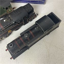 Hornby Dublo - 3-rail Class 8F 2-8-0 freight locomotive no.48158 with tender, Duchess Class 4-6-2 ‘Duchess of Montrose’ locomotive no.46232, Class 4MT Standard Tank 2-6-4 locomotive no.80054, all in original boxes; and Class N2 0-6-2 Tank locomotive no.69567, without box (4) 