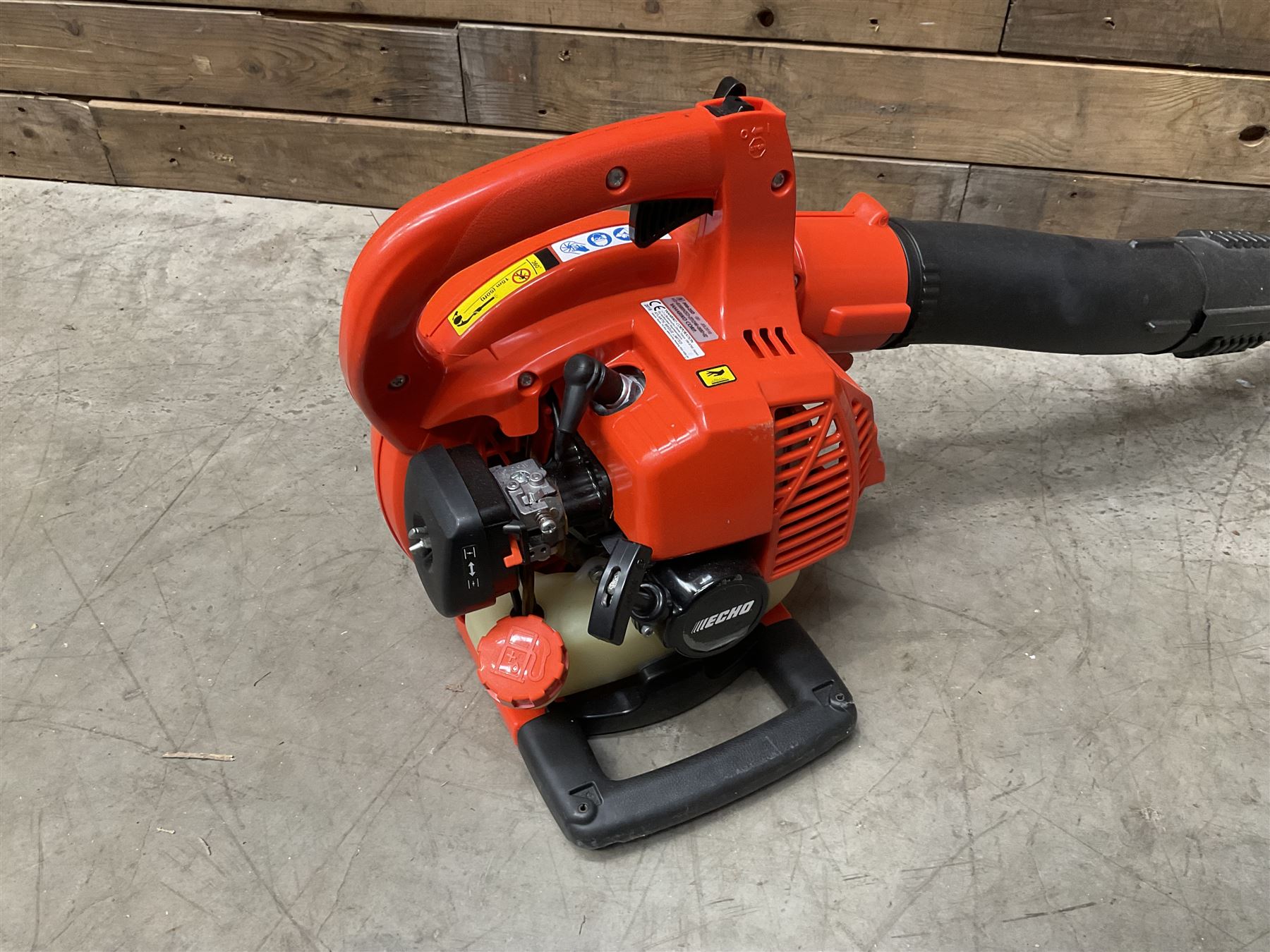 Echo ES-250ES Petrol Handheld Leaf Blower & Vacuum,