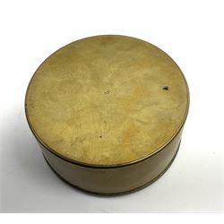 WW1 brass cased compensated barometer with altimeter scale by J. Hicks 8/9/10 Hatton Garden London No.2768, of drum shaped form, the silvered dial dated 1917, with impressed broad arrow mark to back and suspension ring to top D12cm