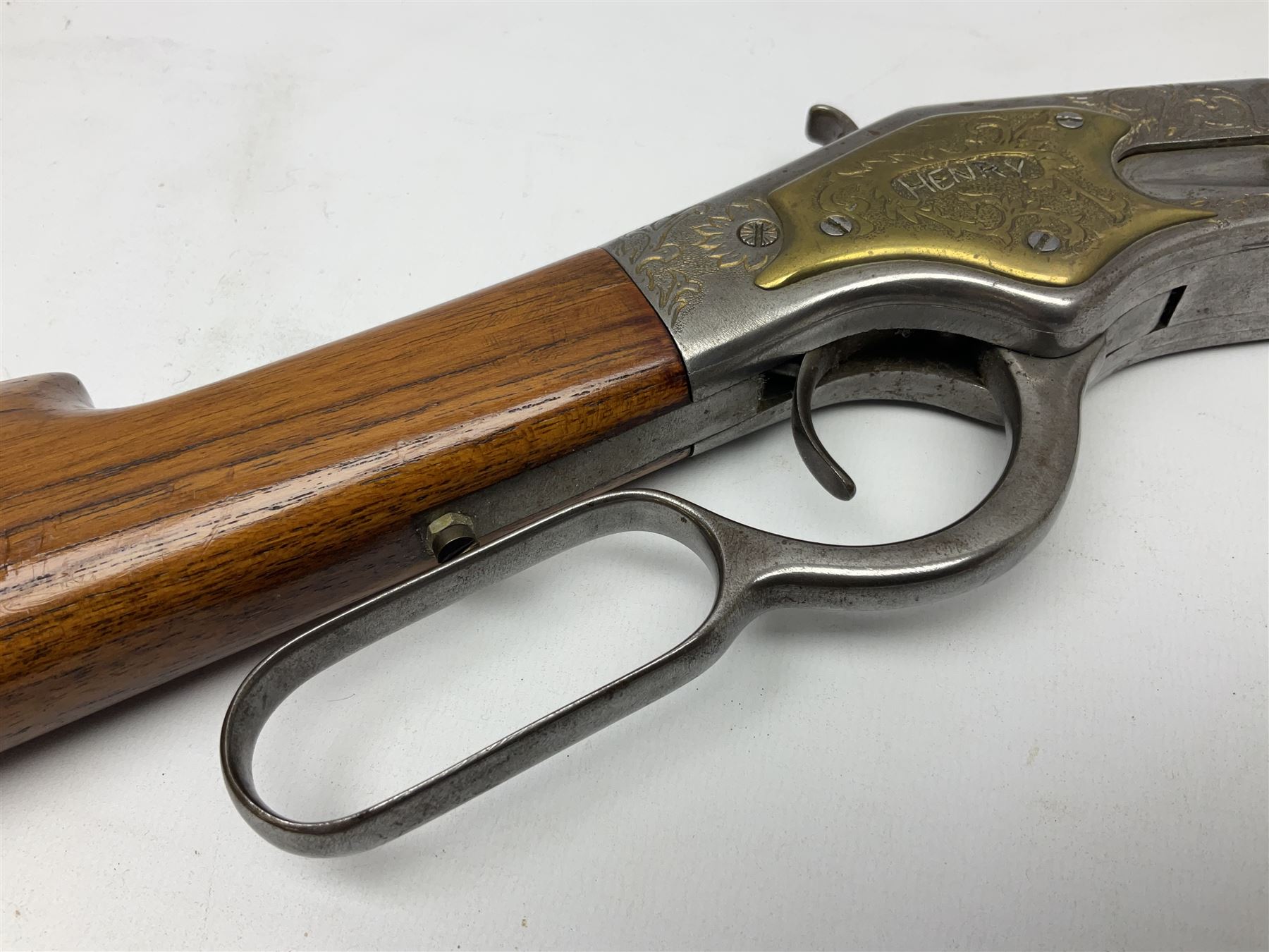 Replica Winchester rifle, L105cm