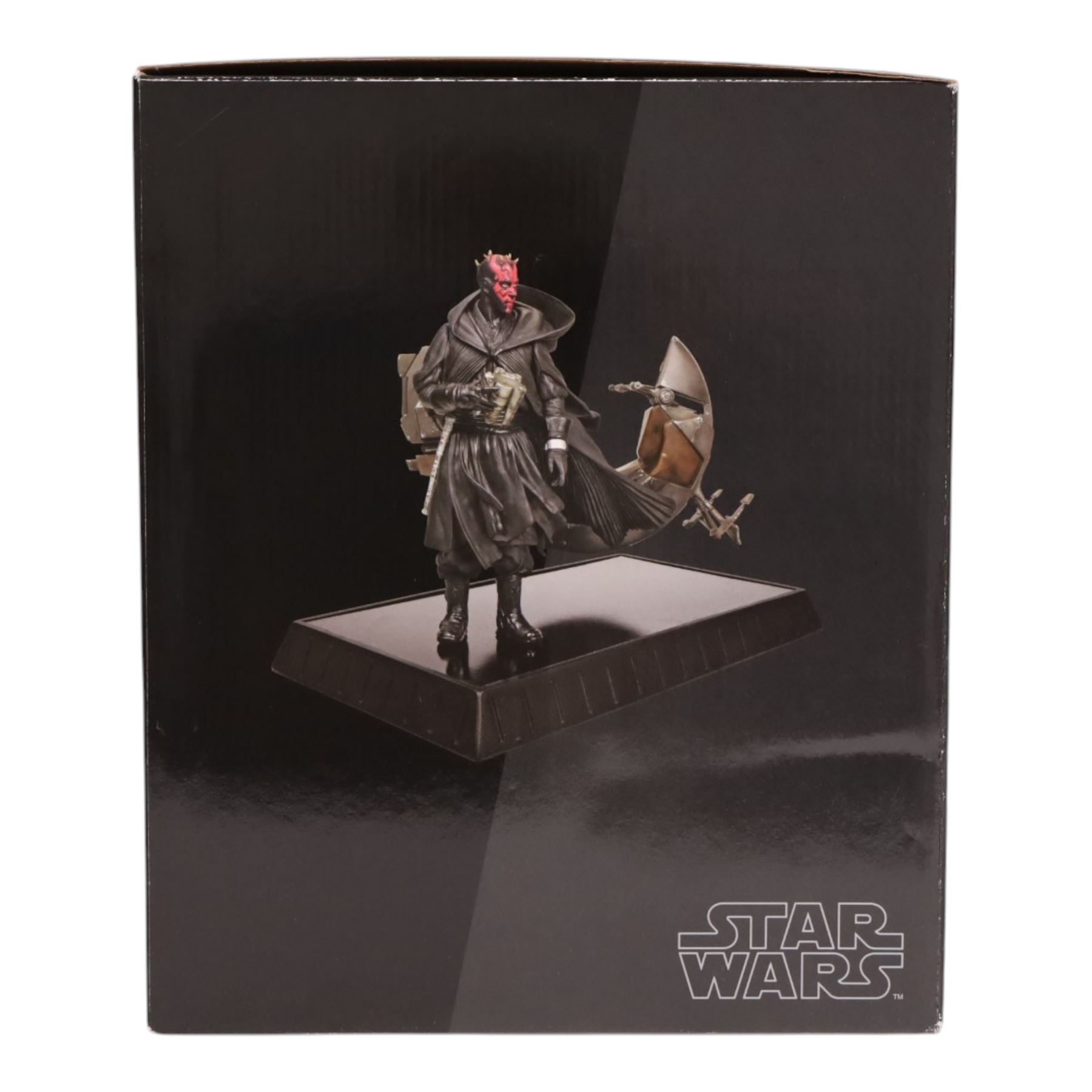 Gentle Giant limited edition Star Wars Darth Maul with Bloodfin statue, no. 8130, limited edition no. 1398/2250, boxed with certificate of authenticity