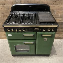 Range Master Classic 90 dual fuel range cooker