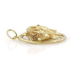 9ct gold Aries pendant, stamped 375