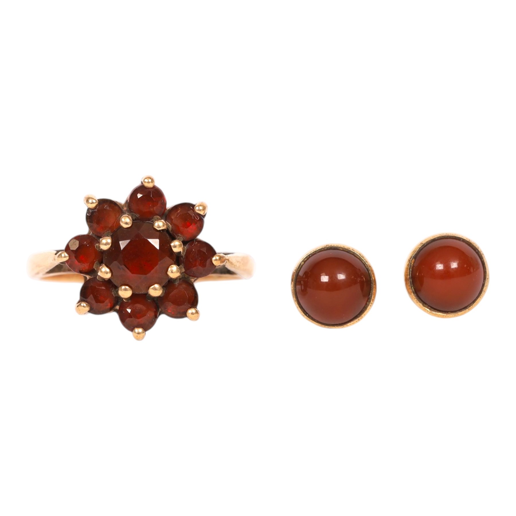 9ct gold garnet ring and a pair of 9ct gold stone set stud earrings