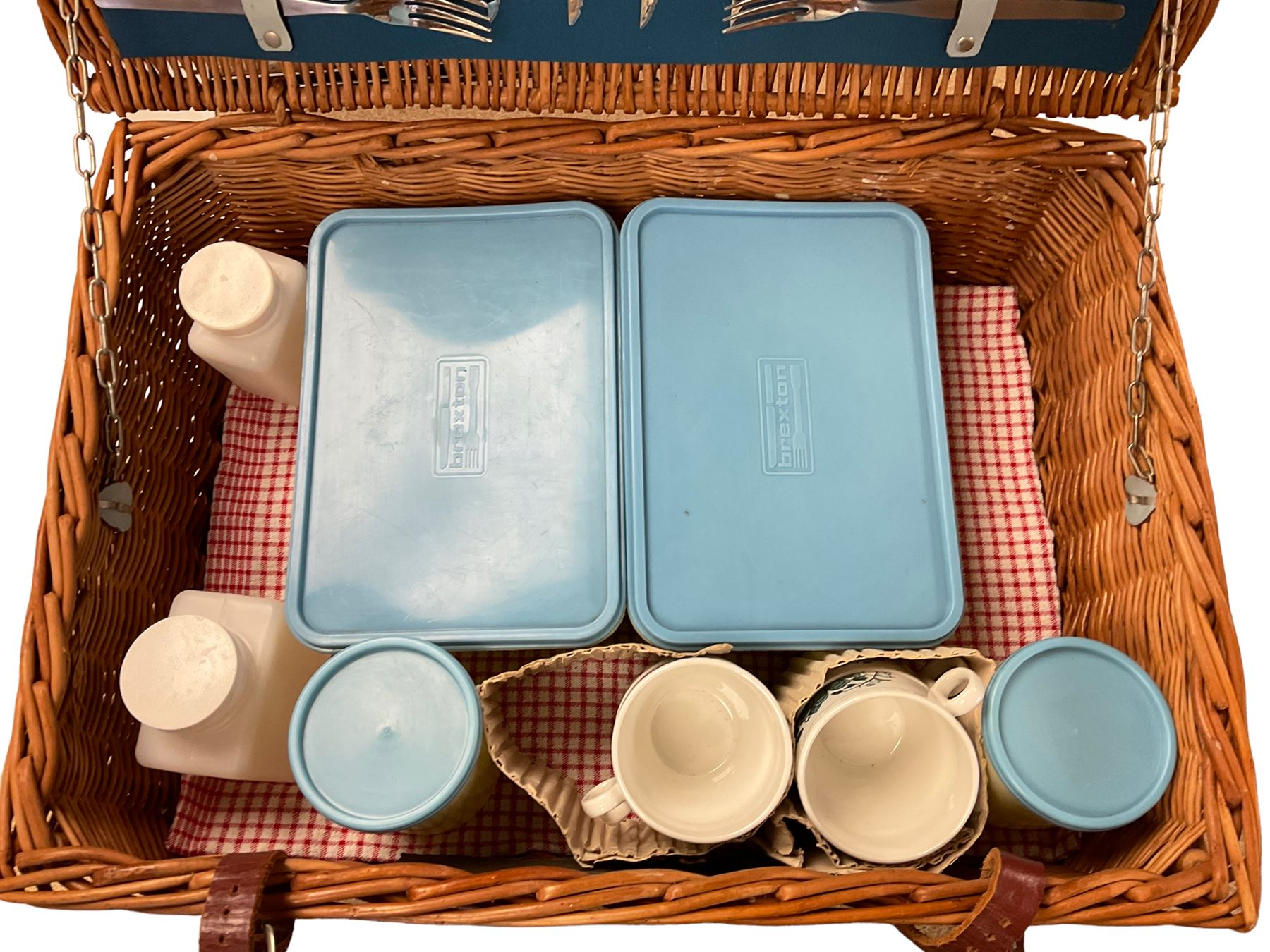 1960s Brexton wicker picnic hamper for four with flatware | Wood