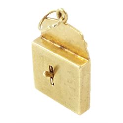 9ct gold articulated 'Paris Folies' can-can dancer pendant / charm, London 1969