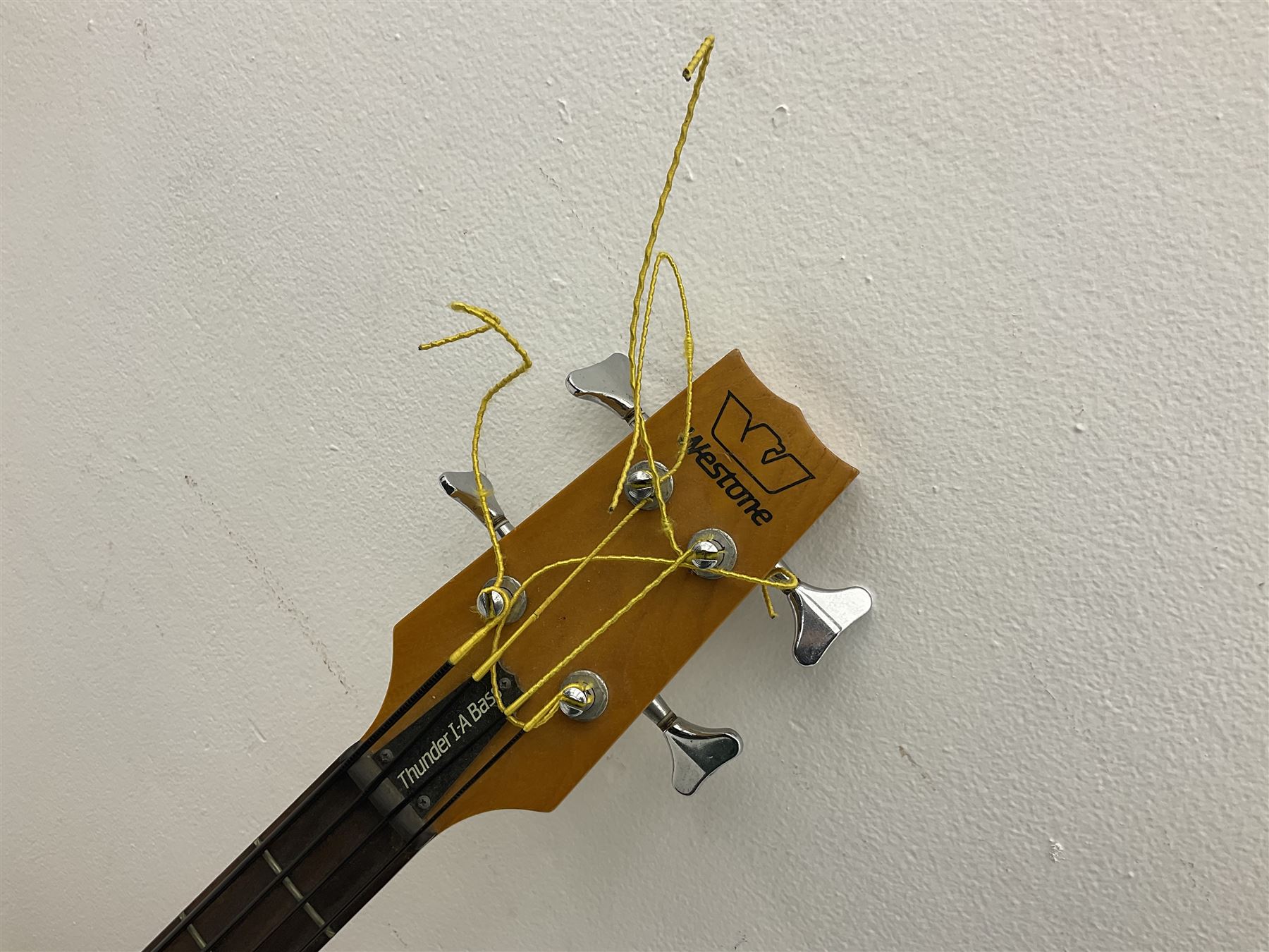 Westone Thunder 1-A elm four-string electric bass guitar, serial no.4052670 L111cm