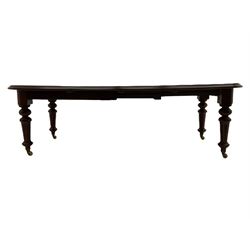 Victorian mahogany extending dining table, pull out action, with two leaves, turned legs on ceramic castors