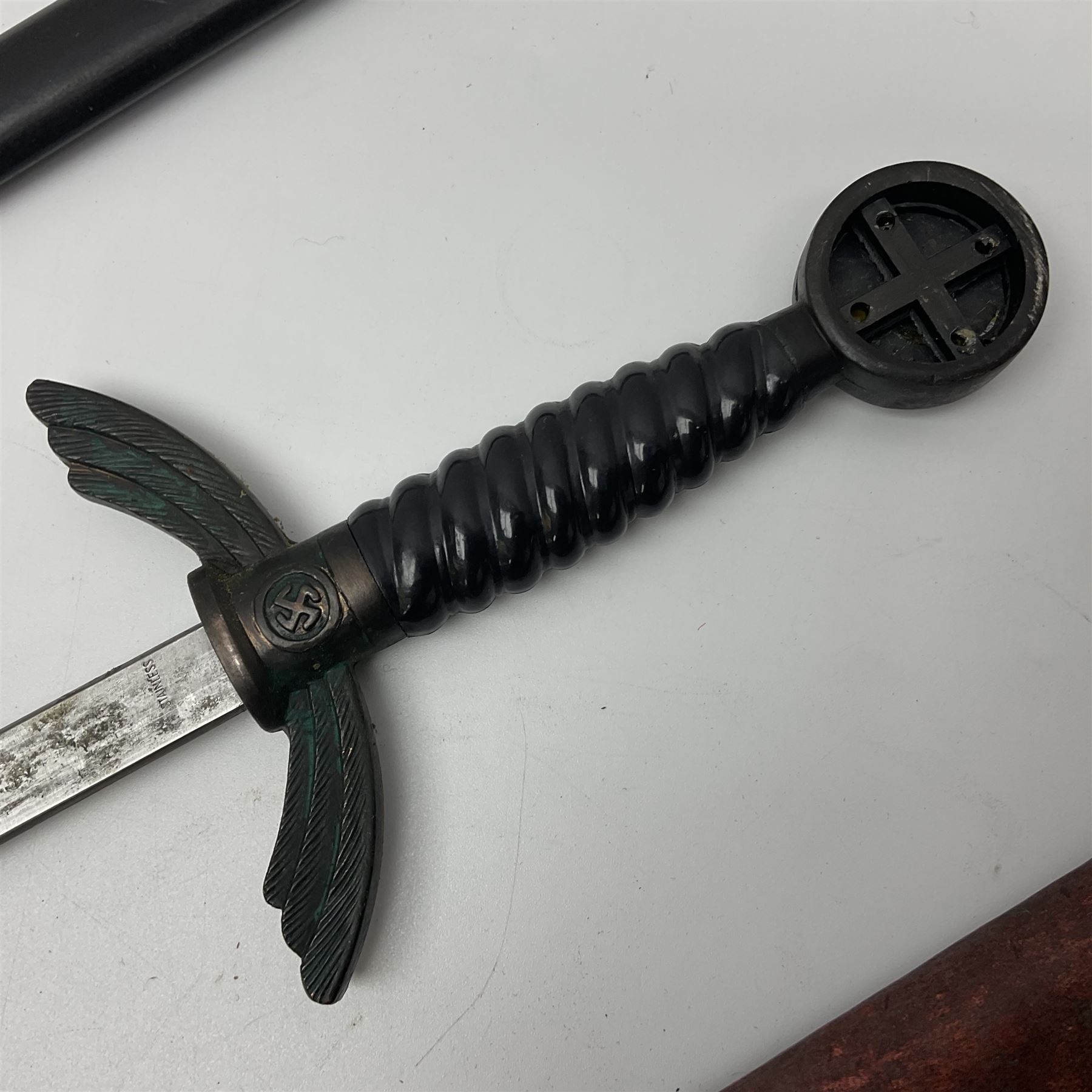 Reproduction WW2 German Luftwaffe officer's sword; and reproduction Japanese officer's sword katana (2)