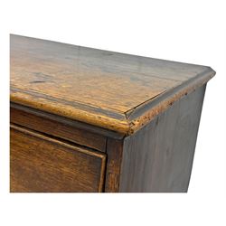 George III oak chest of drawers fitted with two short over four long drawers fitted with swan neck handles, supported on bracket feet