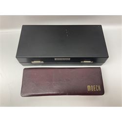 Three wooden recorders - 1970s Schotts 'Concert' three-piece tenor; 1990s Dolmetsch treble, cased; and 1980s Moech descant, cased (3)