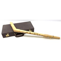 Moeck Flauto Leggero 253LK Knickbass Barock four-piece maple recorder with angled neck piece, cased.