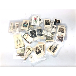  Collection of over eighty late19th/early20th century German, French and English religious souvenir cards, chromolithograph, sepia etc, some with paper lace edges  