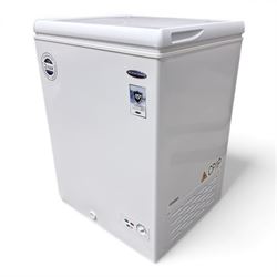 IceKing chest freezer (CF140W.E)