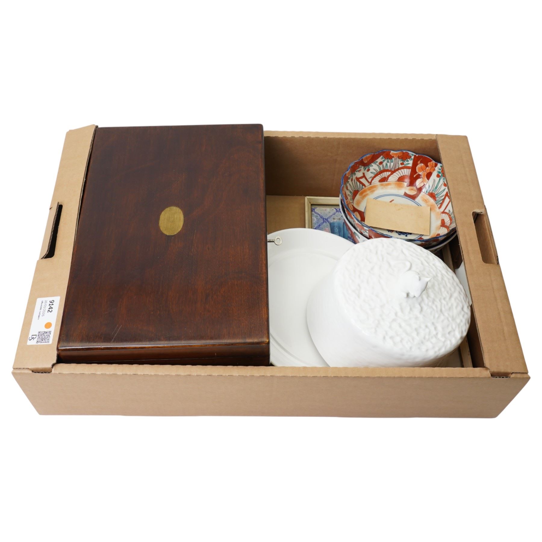 Chinese painting on rice paper, together with two Imari bowls, and cases of cutlery