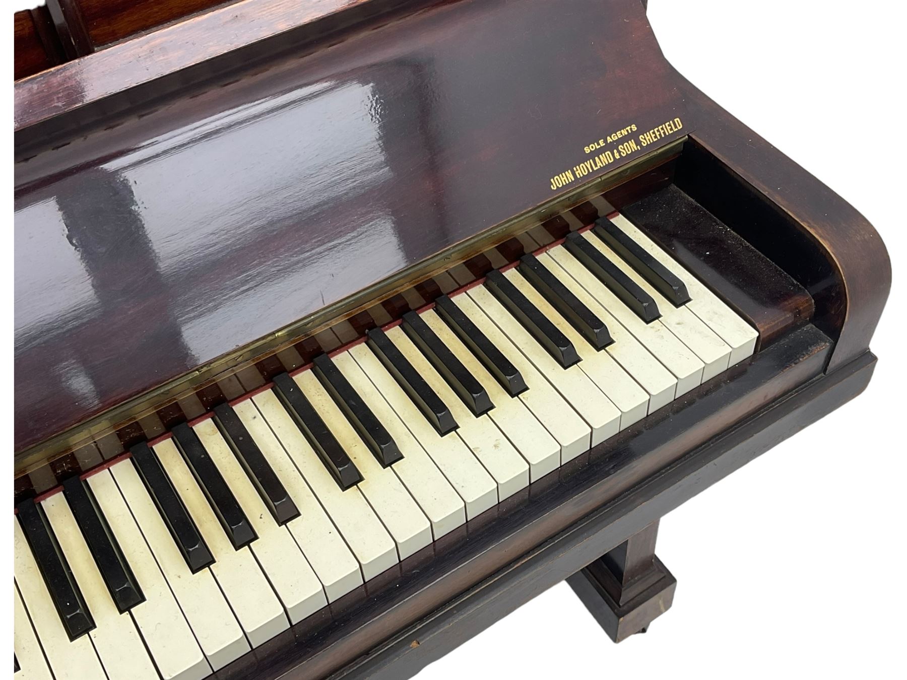 Cottam - Early 20th century (1920's) mahogany cased upright piano, with an overstrung frame and overdamper action, 85 notes A-A (seven octaves).