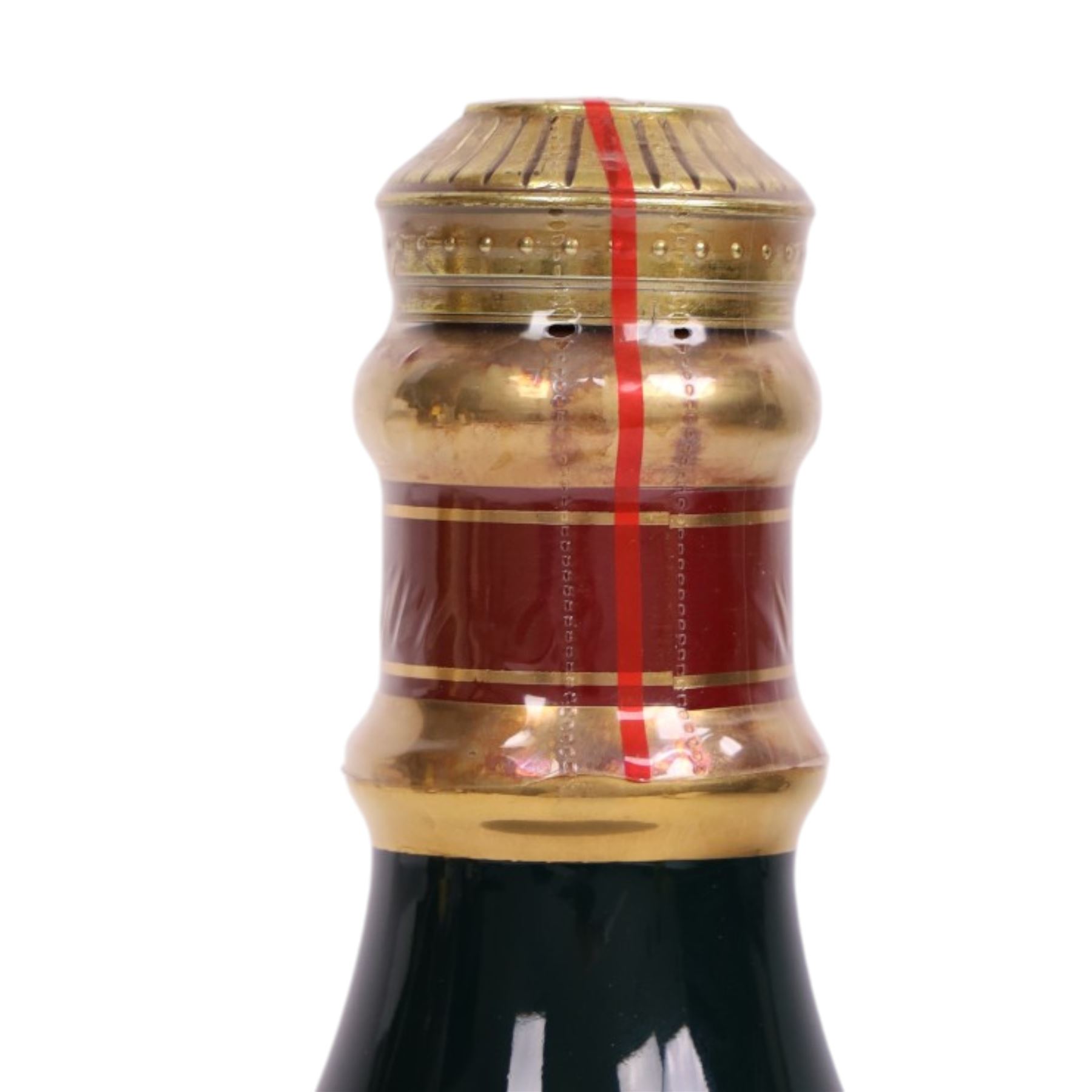 Glenfiddich, 18 year old, Ancient reserve scotch whisky, 43% vol 700ml, in green ceramic decanter
