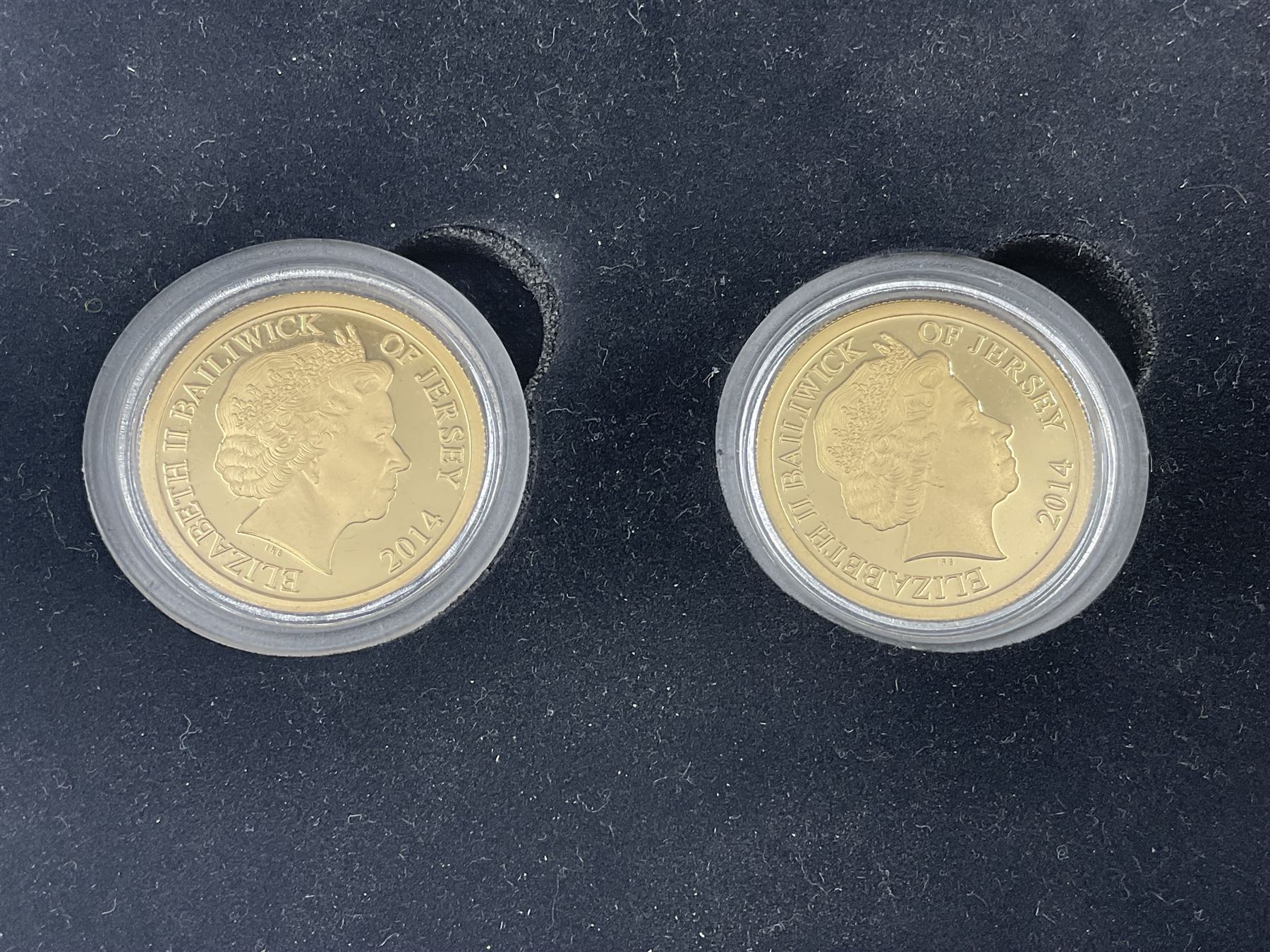 Queen Elizabeth II Bailiwick of Jersey 2014 'The William Shakespeare 450th Birthday Gold 6 Coin Set' comprising gold five pound coin and five gold one pound coins, cased with certificate