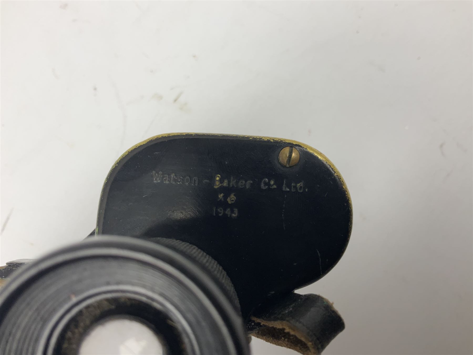 WW2 Air Ministry pair of 6x binoculars by Watson-Baker Co. Ltd, model no. G.E./293, dated 1943, serial no.8568, in similarly marked calf leather carrying case