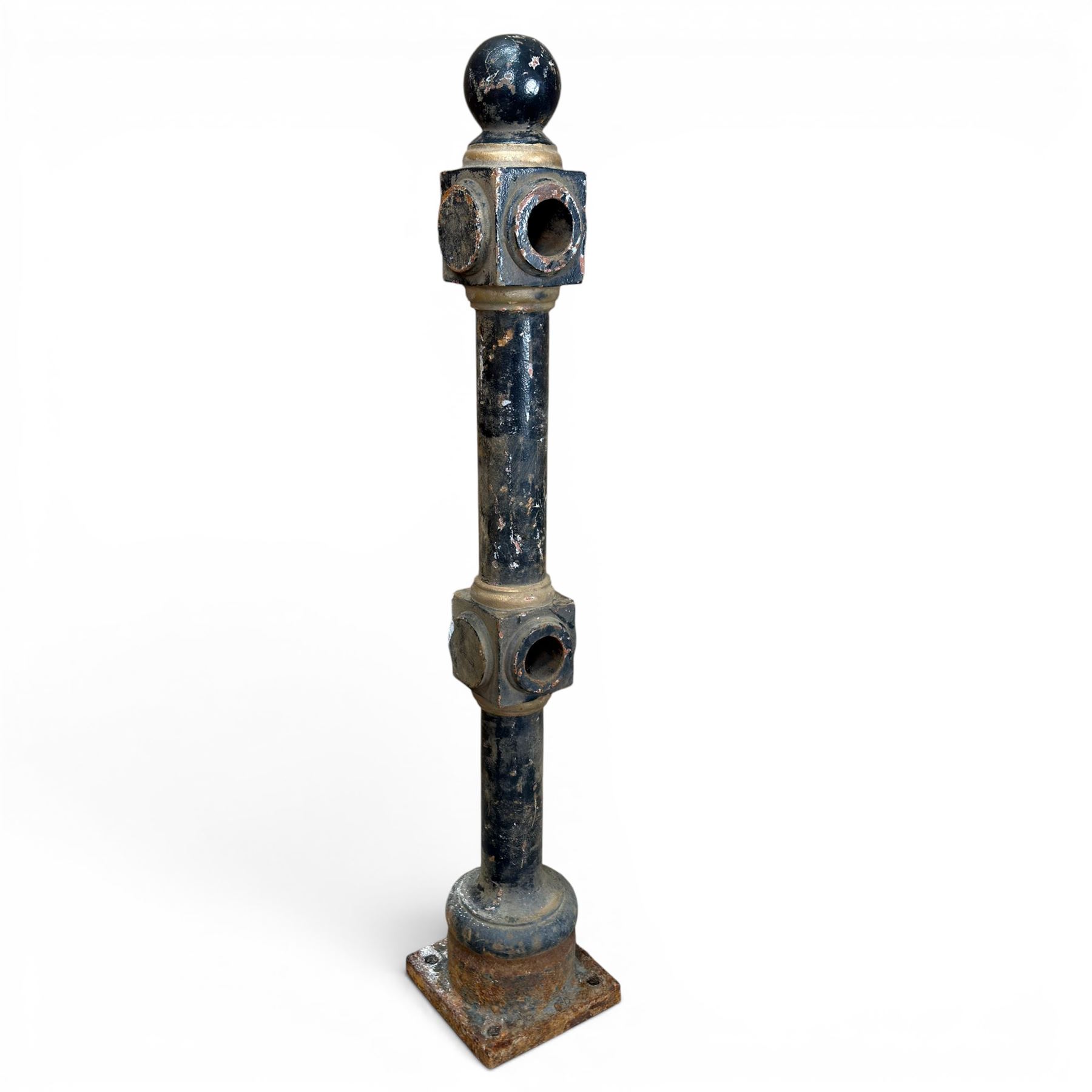 Pair of Victorian design painted heavy cast iron bollards or railing columns