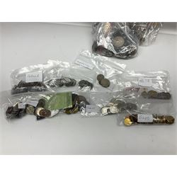 Great British and World coins, including pre-decimal coinage, French, Italian, German and other pre-Euro coinage, various medallions etc