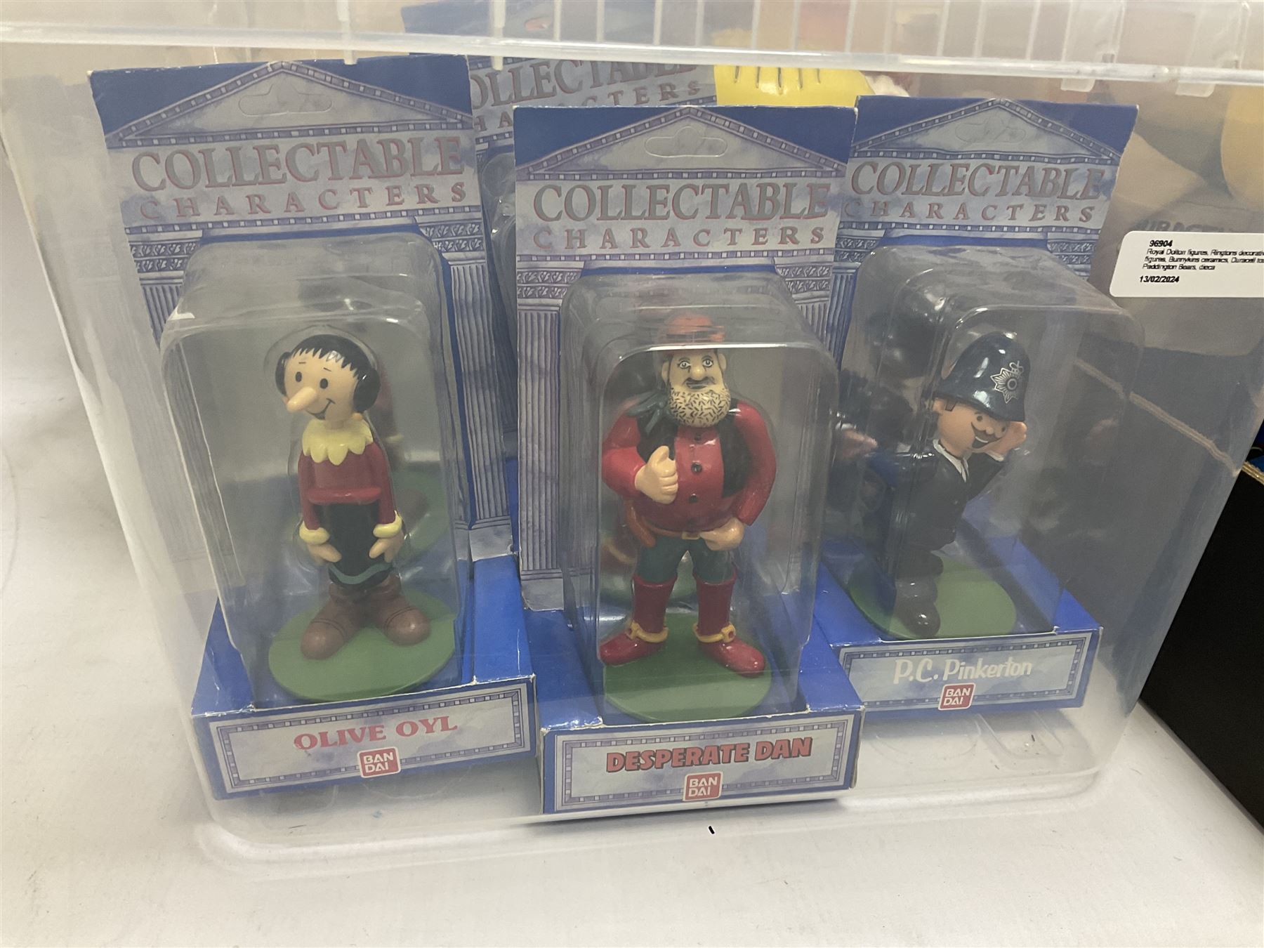 Collection of Duracell Bunny collectibles to include Racing Bunny, Fireman Bunny, Dancing Bunny etc in original boxes; Bandai collectable characters, Gremlins 2 Gizmo plushies from Applause, further soft toys and collectables etc, in three boxes 