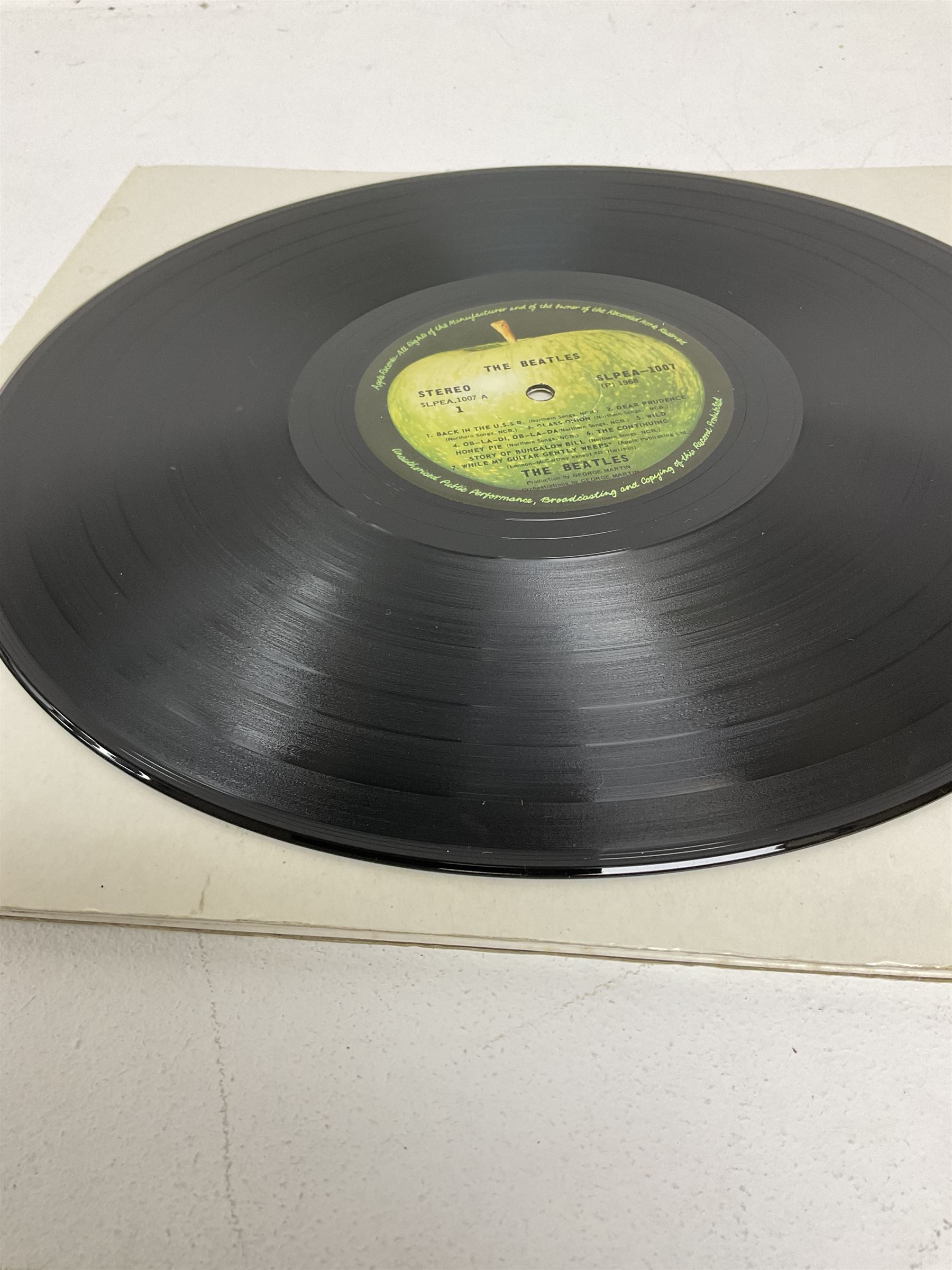 The Beatles White album vinyl record, with side opening gatefold sleeve, Apple Records, Stereo, SLPEA-1007 and 1008, YEX 710, 711 and 712