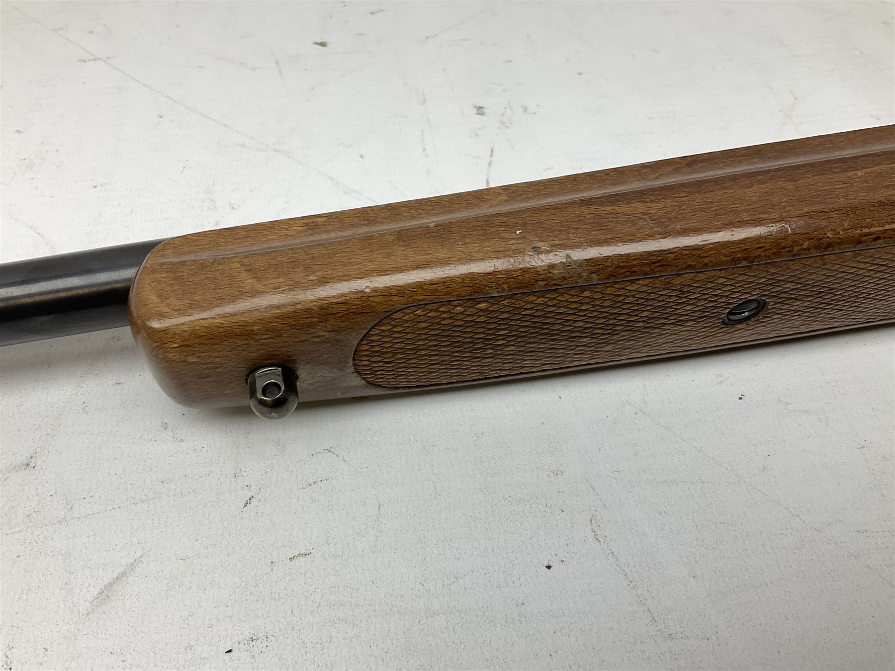 Anschutz Model 525 semi-automatic .22 rim-fire rifle, the 61cm barrel threaded for sound moderator, serial no.139278, L110cm FIREARMS CERTIFICATE REQUIRED OR RFD