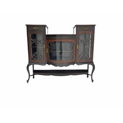 Late Victorian drop centre sideboard, curved central cupboard, cabriole legs